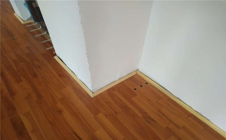 指接板舞臺(tái)木地板哪個(gè)牌子好？