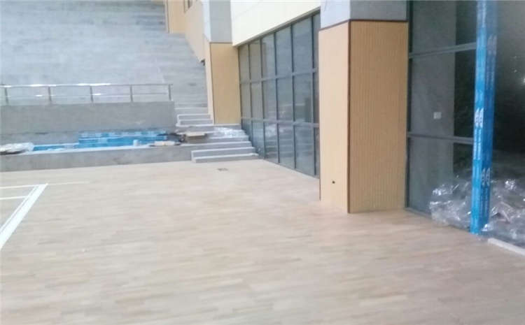 專業(yè)的舞蹈房木地板哪個(gè)品牌好？