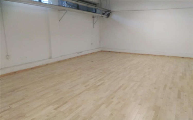 山東運(yùn)動木地板怎么選