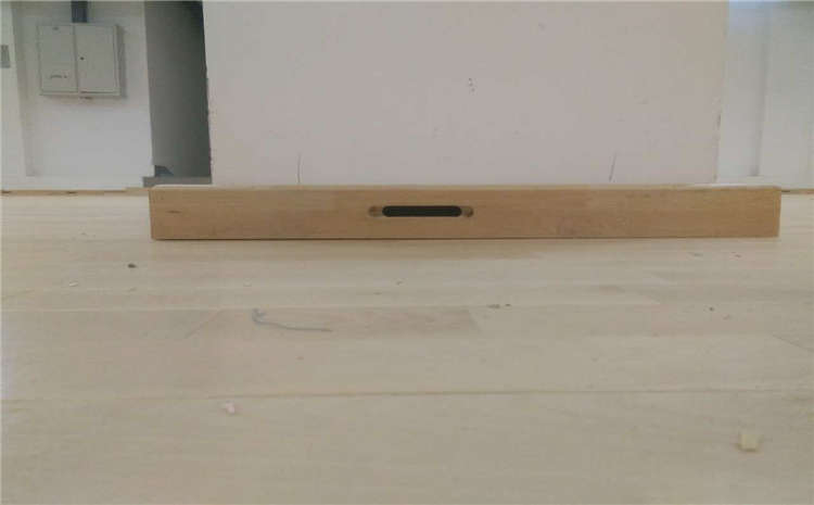 拼接板舞臺實木地板一般多少錢？