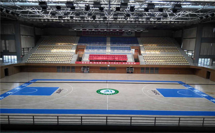 拼接板籃球場實木地板價格是多少錢？