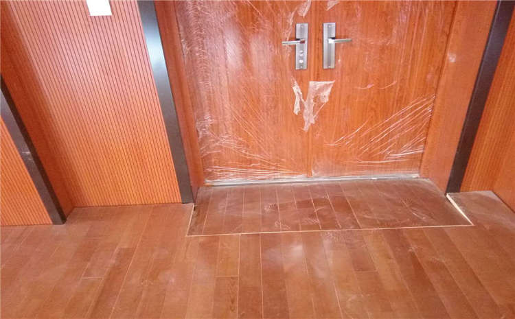 硬木企口舞臺實木地板怎么維修？