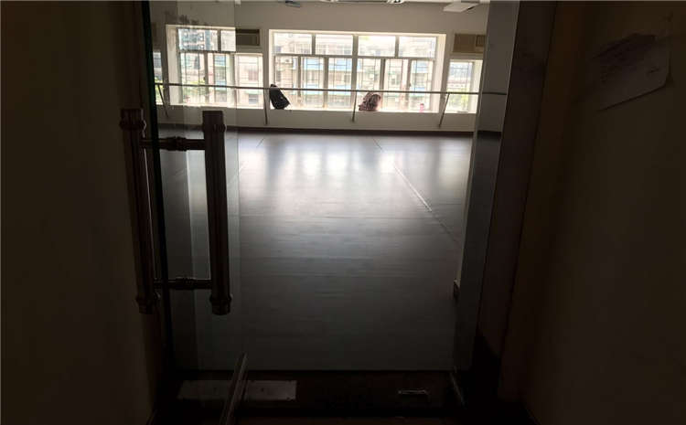 楓木舞臺木地板批發(fā)