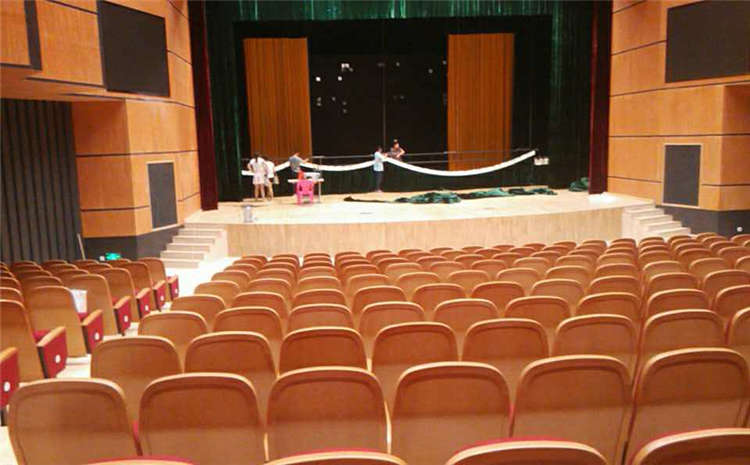 24厚籃球場實木地板多少錢一平米？