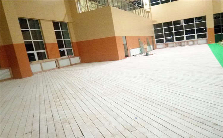 體育場館龍骨層鋪裝細(xì)節(jié)有哪些？