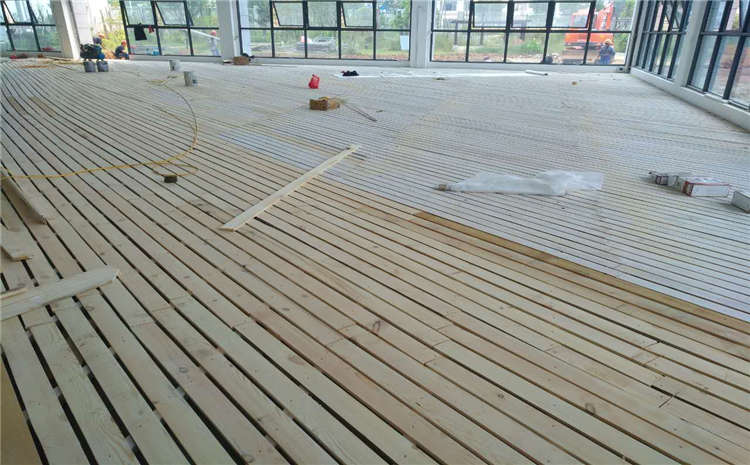 橡膠木體育運動地板批發(fā)