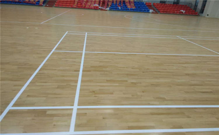 24厚風(fēng)雨操場(chǎng)運(yùn)動(dòng)地板哪個(gè)牌子好？