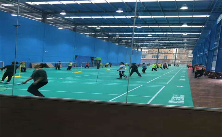 22mm厚風(fēng)雨操場(chǎng)木地板規(guī)格